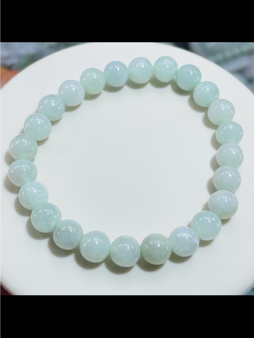Natural Light Green Jade Beaded Stretch Bracelet